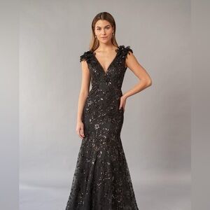 Elegant Black Evening Gown